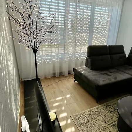 Exclusive & Garden Bliss & Near Center & Free Parking Trnava