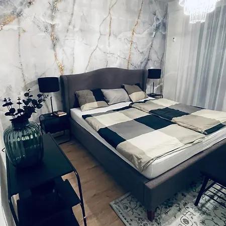 Апартаменты Exclusive & Garden Bliss & Near Center & Free Parking