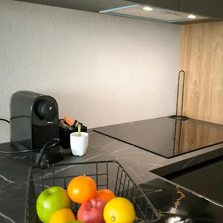 Appartamento Exclusive & Garden Bliss & Near Center & Free Parking *