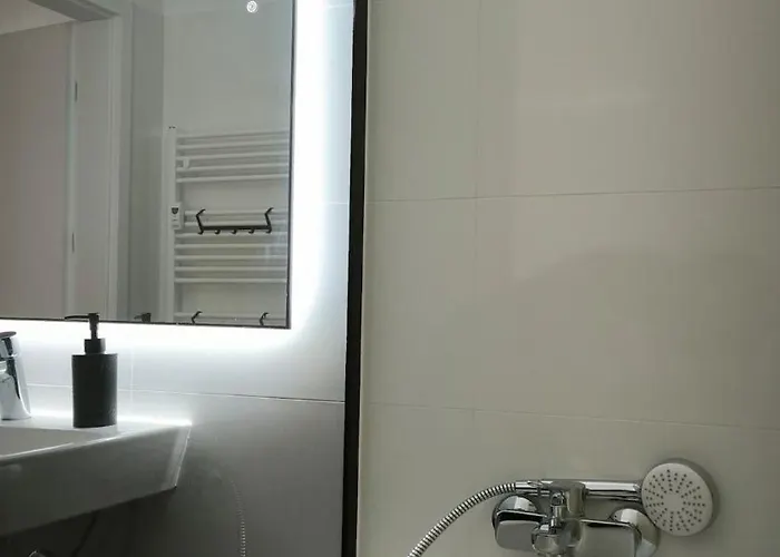 Exclusive & Garden Bliss & Near Center & Free Parking Lejlighed *