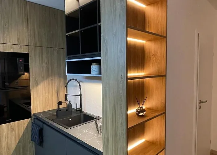 Exclusive & Garden Bliss & Near Center & Free Parking Trnava