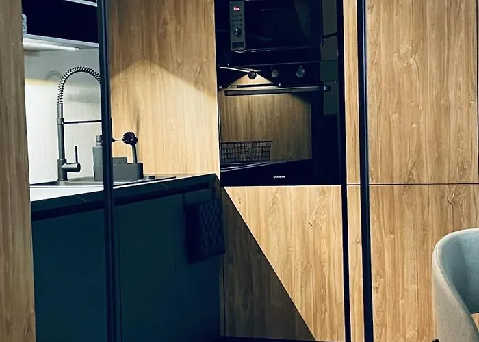 Exclusive & Garden Bliss & Near Center & Free Parking Lejlighed *