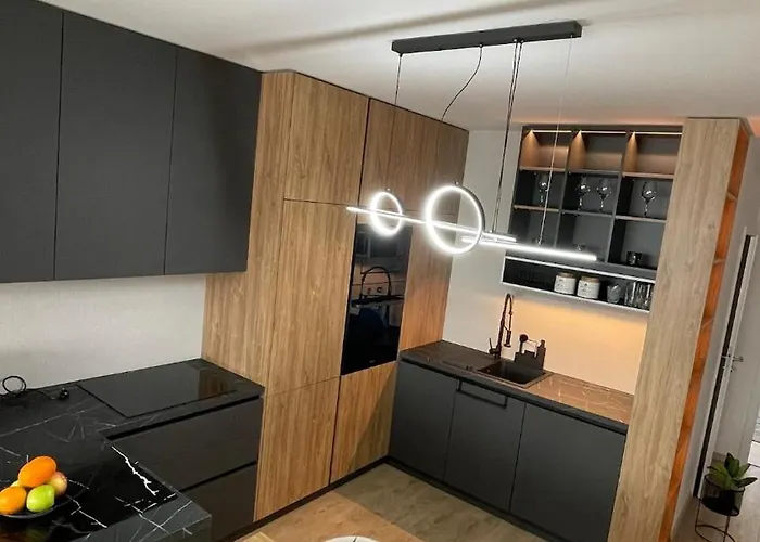 Exclusive & Garden Bliss & Near Center & Free Parking Trnava