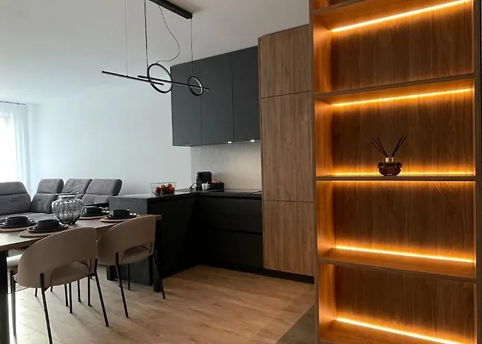 Exclusive & Garden Bliss & Near Center & Free Parking Lejlighed *